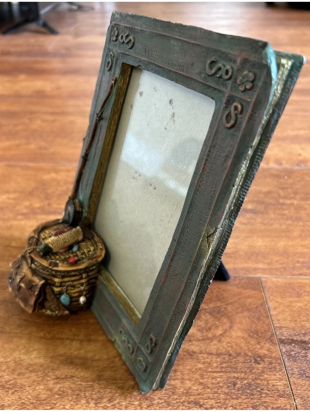 Rustic Fishing Basket Themed Decorative Photo Frame